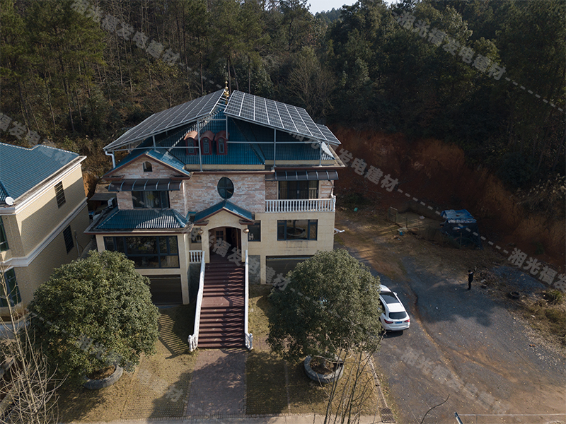 [農村光伏屋頂] 邵陽隆回縣斜屋頂太陽能發電屋頂41.6千瓦項目