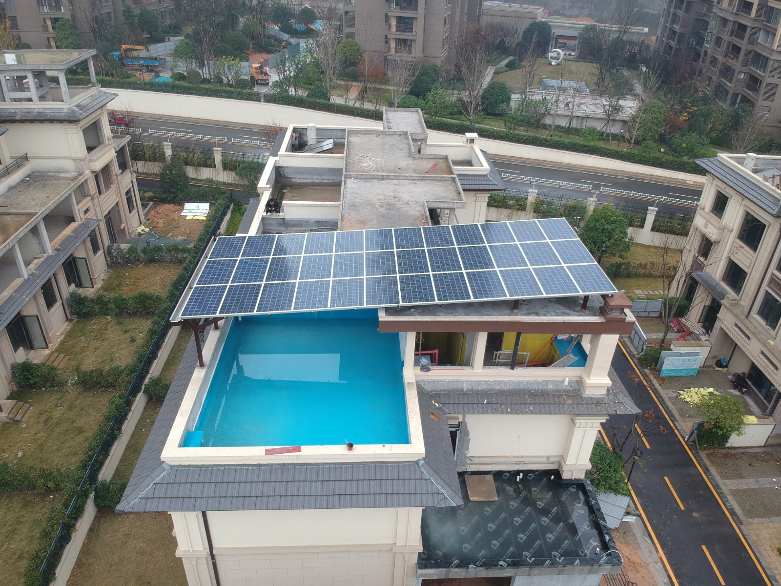 [別墅光伏陽光房]長沙別墅高端定制綠色節能陽光棚屋頂項目10.24KW項目